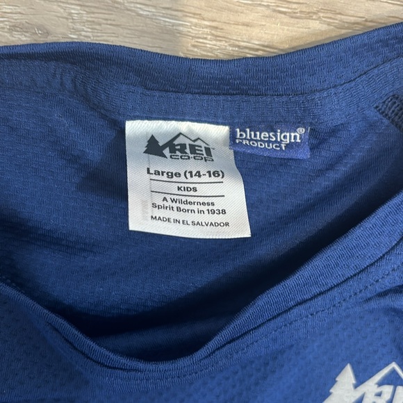 REI shirt Large 14-16 - Picture 4 of 4